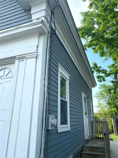 9 New York St, Dover, NH 03820 - photo 7