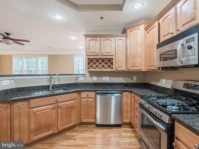 7128 Huntley Creek Place unit 74B, Alexandria, VA 22306 - photo 3