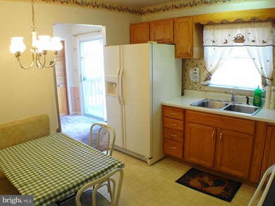 3394 Horsehead S, Laurel, MD 20724 - photo 4