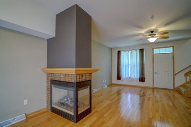 54 S Gardens Way unit 406, Fitchburg, WI 53711 - photo 5