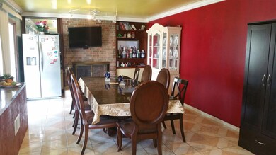 2853 Chesfield Dr, Columbus, OH 43204 - photo 4