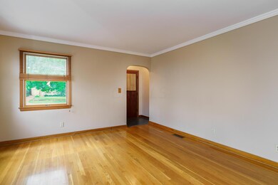 60 Sheffield Rd.