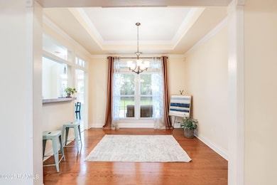 6-web-or-mls-114 Briarmeadow-2