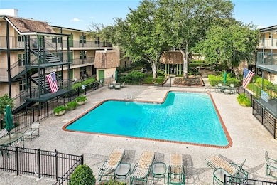 2728 Whitney Place unit 221, Metairie, LA 70002 - photo 2