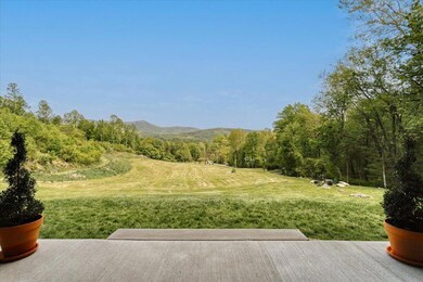06-7777 Apple Grove Ln  06