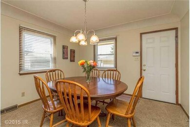 3923 Twana Dr, Des Moines, IA 50310 - photo 5