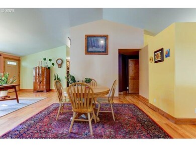 61459 Camelot Place, Bend, OR 97702 - photo 7