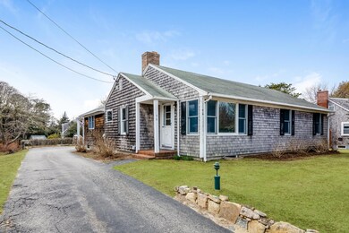 96 Pond View Ave, Chatham