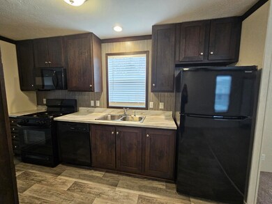 46000 Geddes Rd unit 197, Canton, MI 48188 - photo 2