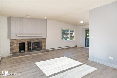 06-Living Room_ELI08145