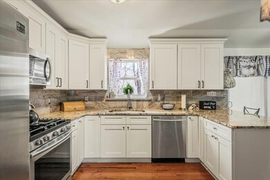 3106 Sycamore Ln, Pocono Summit, PA 18346 - photo 5