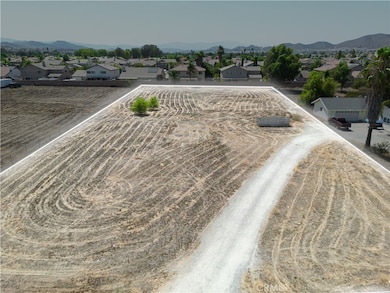43 Boynton Ln, Menifee, CA 92586 - photo 2