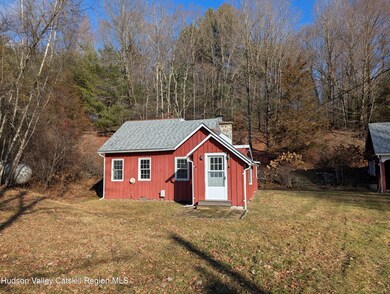 316 Upper Cherrytown Rd, Kerhonkson, NY 12446 - photo 2