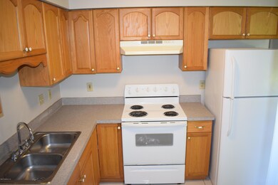 1906 Burkholder Cir E, Jacksonville, FL 32216 - photo 5