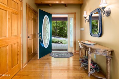 203 Bear Ridge Dr (34 of 83)
