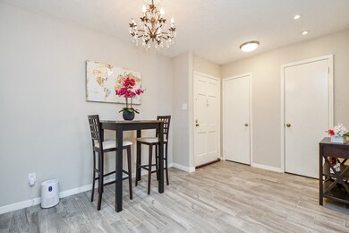 2700 Bellefontaine St unit A6, Houston, TX 77025 - photo 7