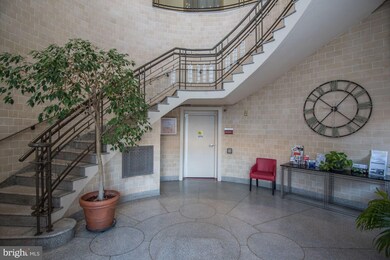 Silverton Condominiums, Silver Spring, MD 20910 - photo 2