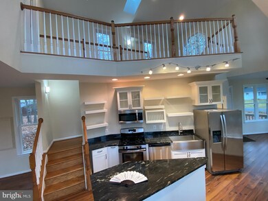 395 Lake Dr, Colonial Beach, VA 22443 - photo 7