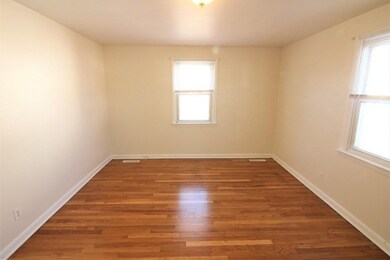 57 Washington St unit 3, Franklin, MA 02038 - photo 5