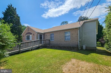 11205 Old Fort Rd, Fort Washington, MD 20744 - photo 2