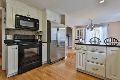 12 Watson Pkwy, Danvers, MA 01923 - photo 5