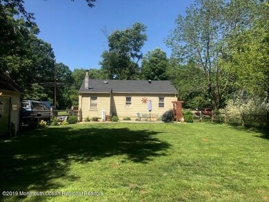 32 Hornerstown Rd. Wood #6