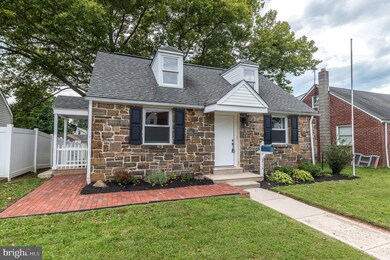 816 W 4th St, Lansdale, PA 19446 - photo 2