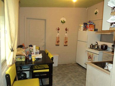 2 Unit kitchen