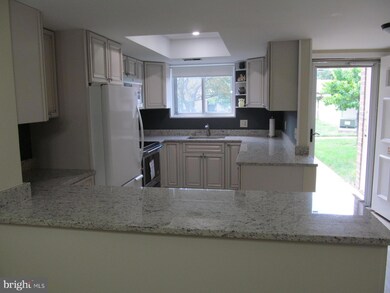 3212 Gleneagles Dr, Silver Spring, MD 20906 - photo 3