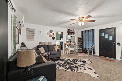 311 S Center-11