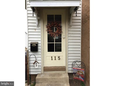 115 Webster Ave, Downingtown, PA 19335 - photo 2