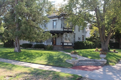 702 Washington St, Concordia, KS 66901 - photo 2