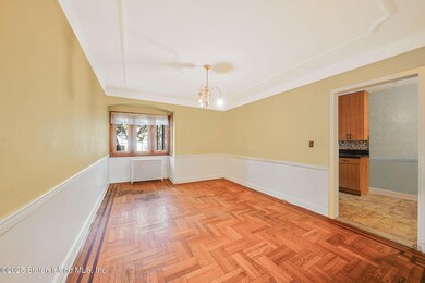 35-24 88th St, Flushing, NY 11372 - photo 6