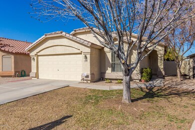 712 E Kyle Dr.