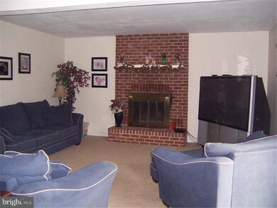 343 Estate Rd, Boyertown, PA 19512 - photo 2