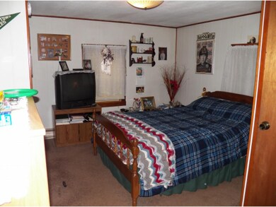 226 Buck St, Pembroke, NH 03275 - photo 5