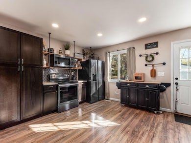 3544 Halpern St, Columbus, OH 43230 - photo 7