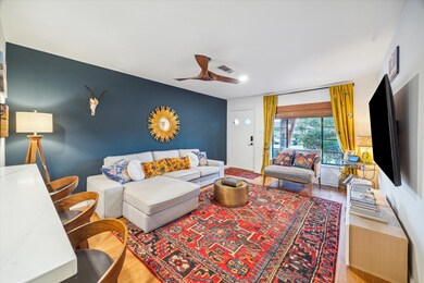 1019 W 31st St, Houston, TX 77018 - photo 4