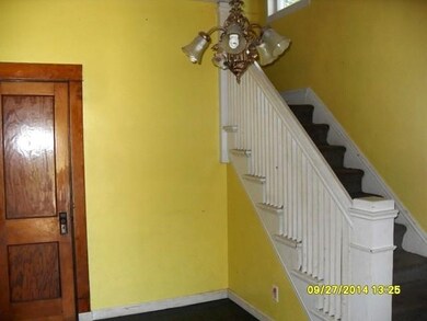 817 McDonald St, Elkhart, IN 46516 - photo 3