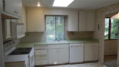 28048 13th Ave S, Des Moines, WA 98198 - photo 5