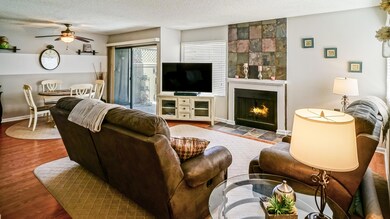 003_Living to Dining