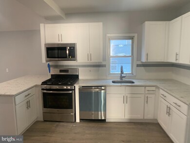 28 County Ave, Maple Shade, NJ 08052 - photo 4