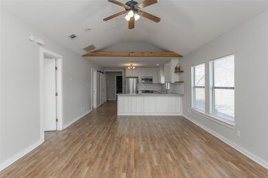 401 Thompson Ln, Lipan, TX 76462 - photo 2