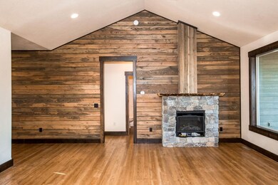 Fireplace/great room