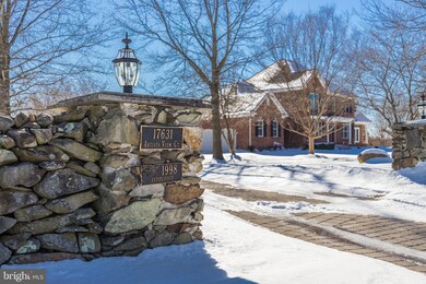 17631 Artists View Ct, Round Hill, VA 20141 - photo 4
