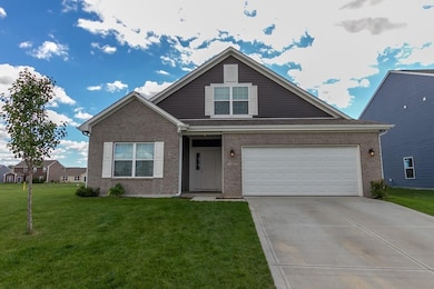 1691 Woodside Cir, Franklin, IN 46131 - photo 2