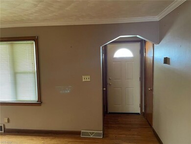 565 Audrey Ln, Struthers, OH 44471 - photo 3