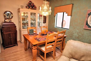 FORMAL DINING with VOLUME CLGS