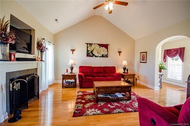 165 Skyland Dr, Statesville, NC 28625 - photo 5