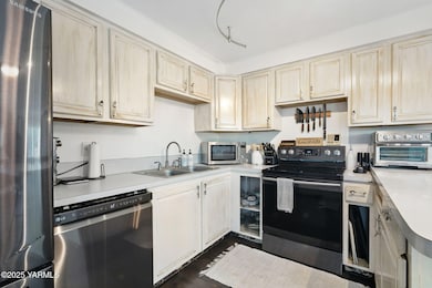 430 Buchanan Rd